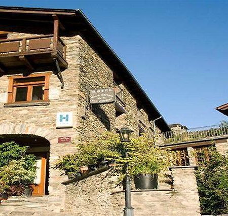 Hotel Santa Barbara De La Vall D'Ордино Екстериор снимка