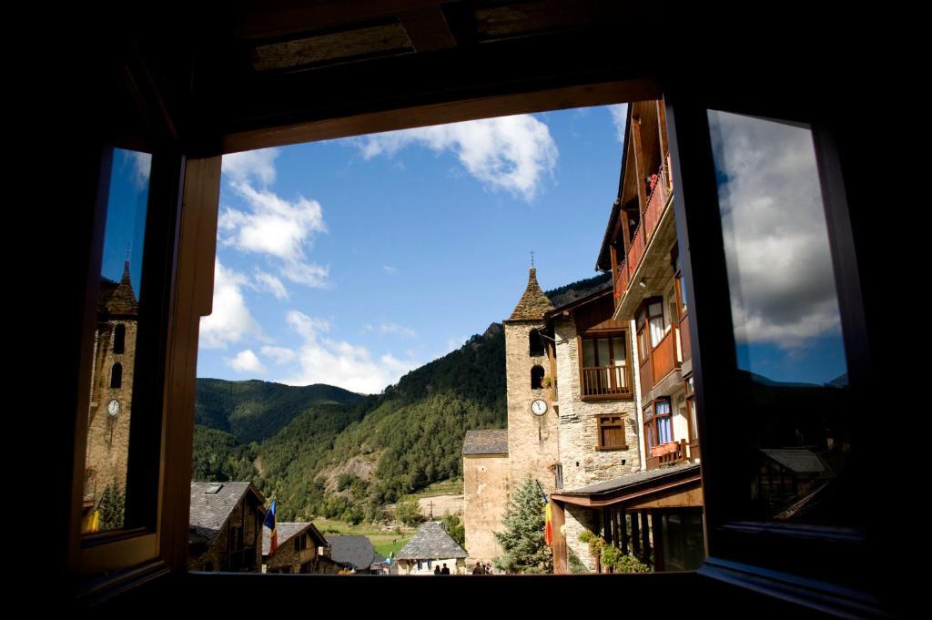 Hotel Santa Barbara De La Vall D'Ордино Стая снимка